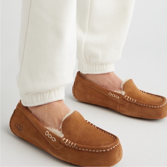 UGG Shoes - UGG® Ansley Water Resistant Suede Slip-On Slipper (Women’s Size 8